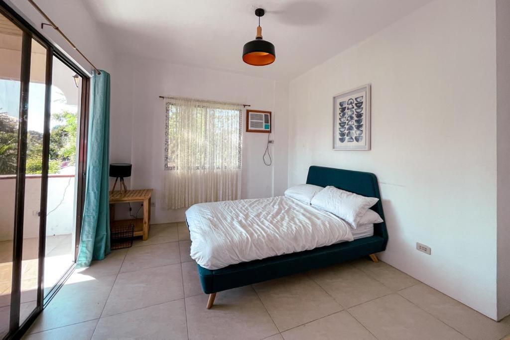 Beth'S Villa Moalboal Bagian luar foto